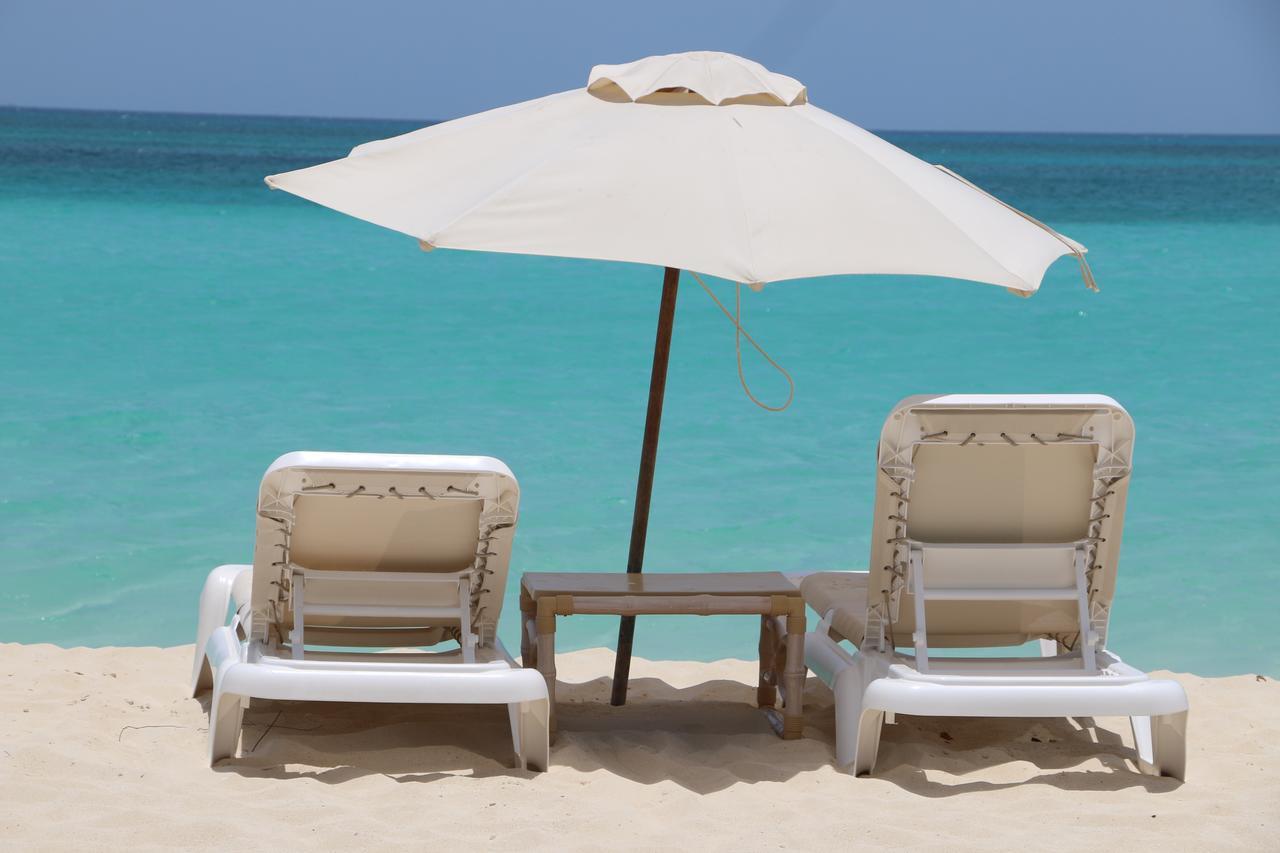 Rendezvous Bay Hotel Lower South Hill Екстериор снимка